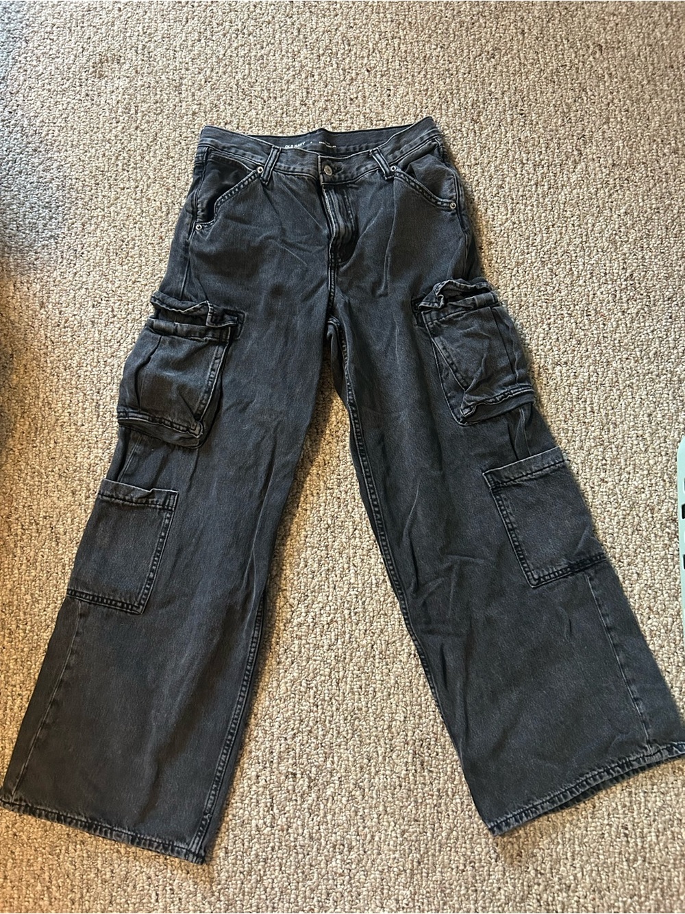 Old Navy Black Cargo Jeans